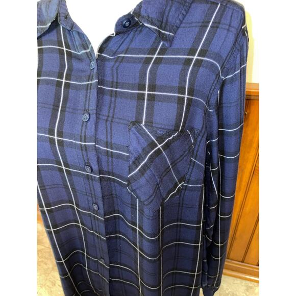 Womens Torrid Blue‎ Black Plaid Long Sleeve Button Down Soft Shirt Pocket Size 0 - Picture 2 of 7
